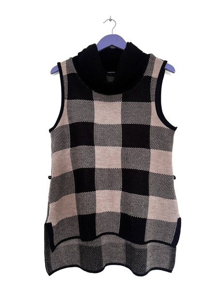 Turtleneck sleeveless top - Size Large
