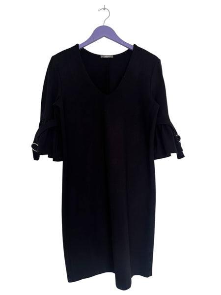 Black Studio-w dress - Size Small