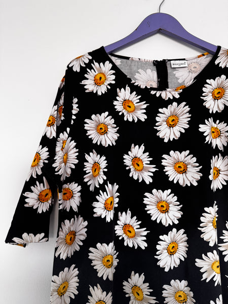 Black daisy dress - Size 46