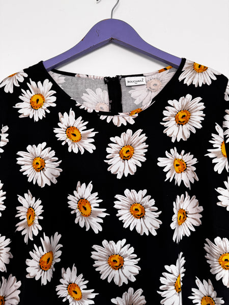 Black daisy dress - Size 46