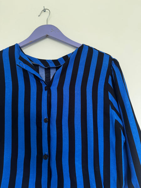 Blue stripy top - Size Large