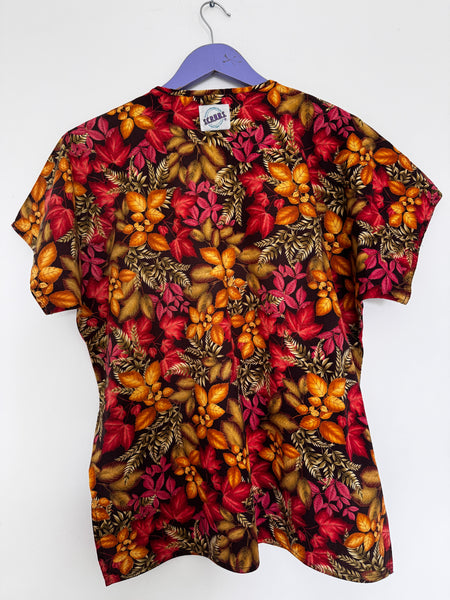 Floral autumn scrub - Size Medium