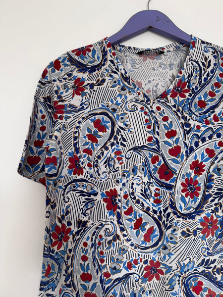 Blue paisley top - Size Small