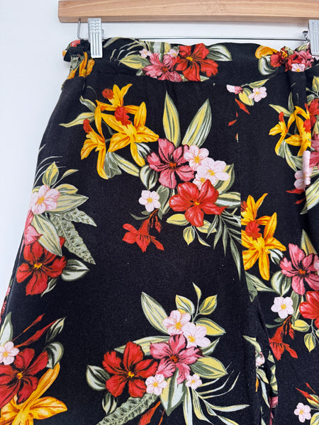 Black floral capris - Size 12