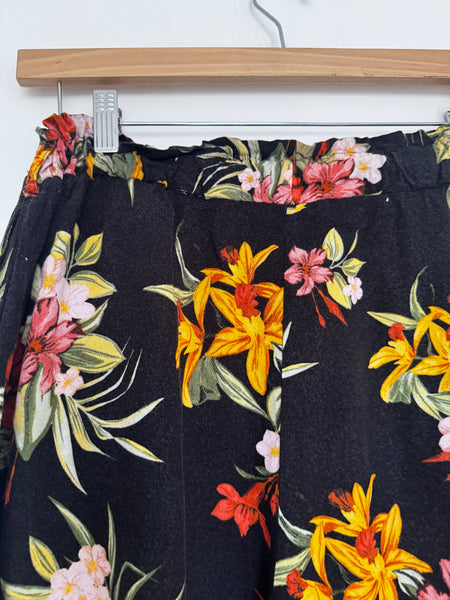 Black floral capris - Size 12