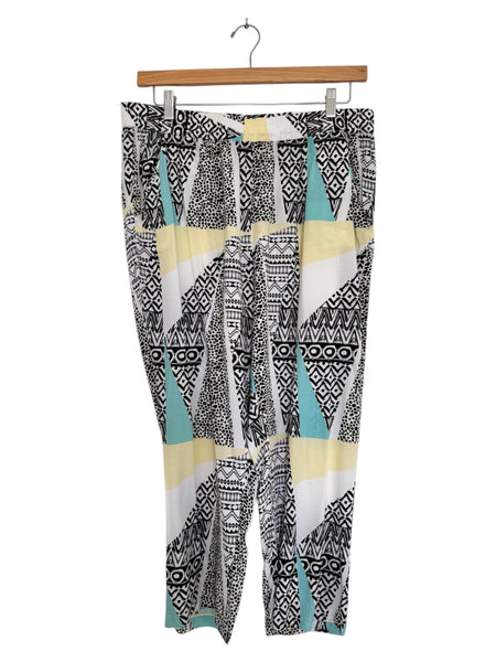 Patterned pants - Size 16