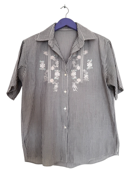 Stripy embroidered shirt - Size XL
