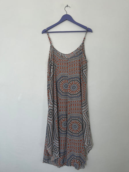 Summer strap dress - Size 12