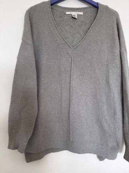 Grey super soft knit - Size XL