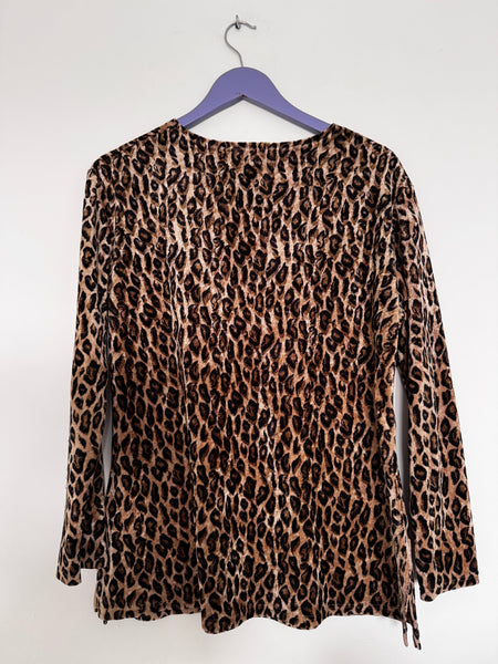 Leopard velvet top - Size Medium