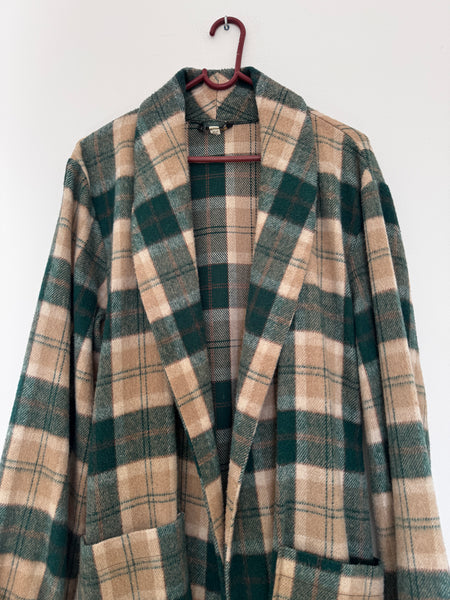 Green flannel winter gown - Size 40
