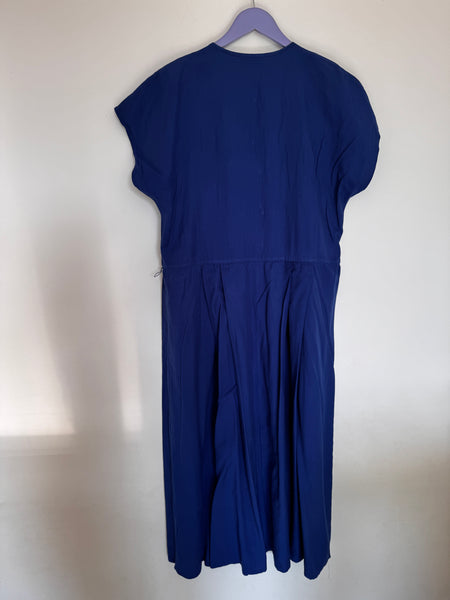 Blue embroidered dress - Size 16