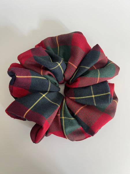 SO®️ Red tartan giant scrunchie