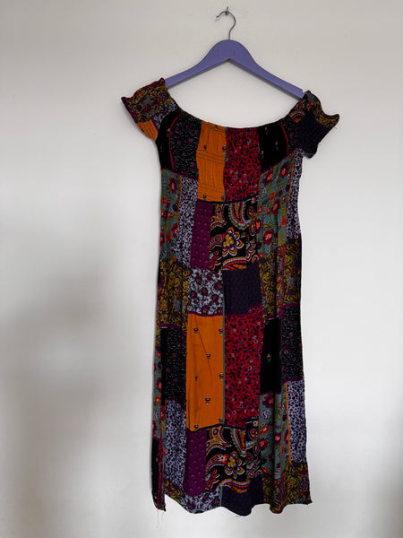 Paisley patch dress - Size M/L