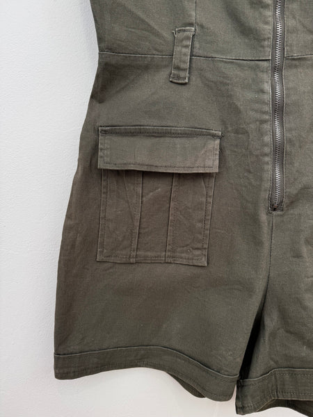 Khaki cargo jumpsuit - Size 14