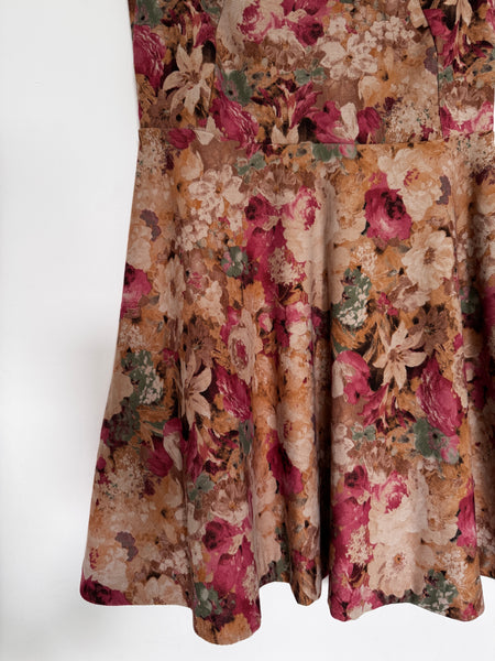 Tan floral dress - Size Small