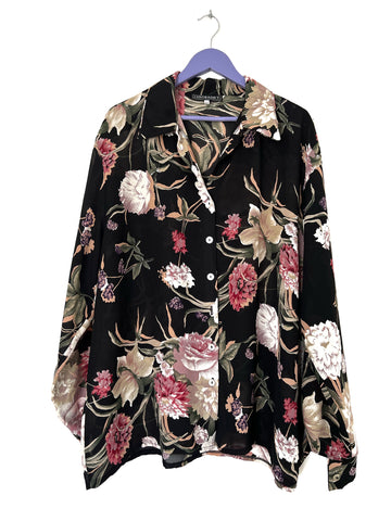 Black floral blouse - Size XXXL