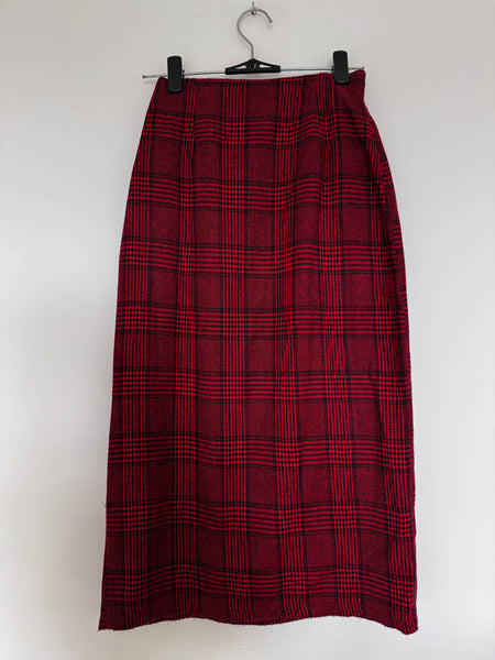 Red wrap skirt - Size 32