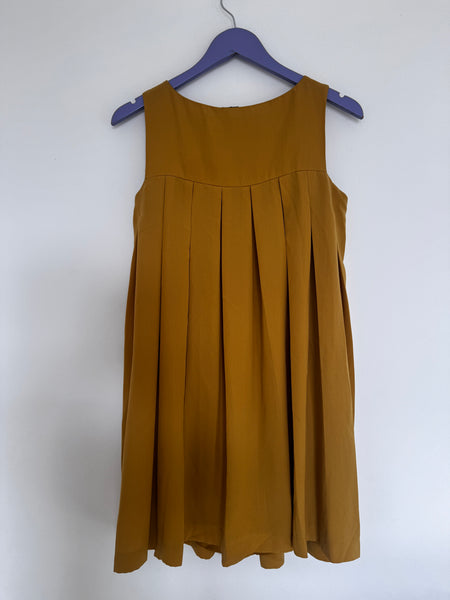 Mustard pleat dress - Size Small