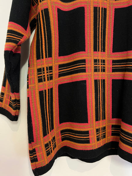 Black warm knit - Size Medium