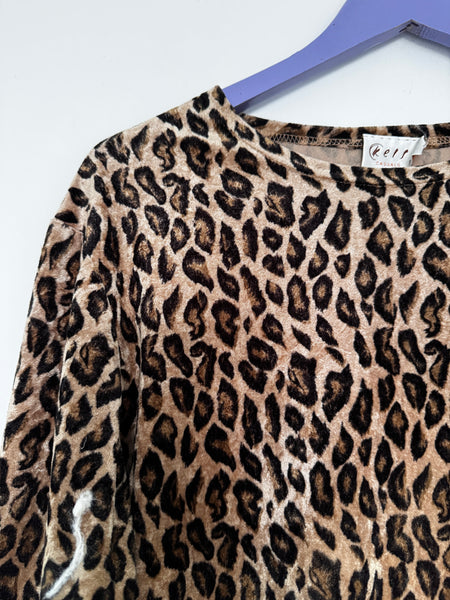 Leopard velvet top - Size Medium