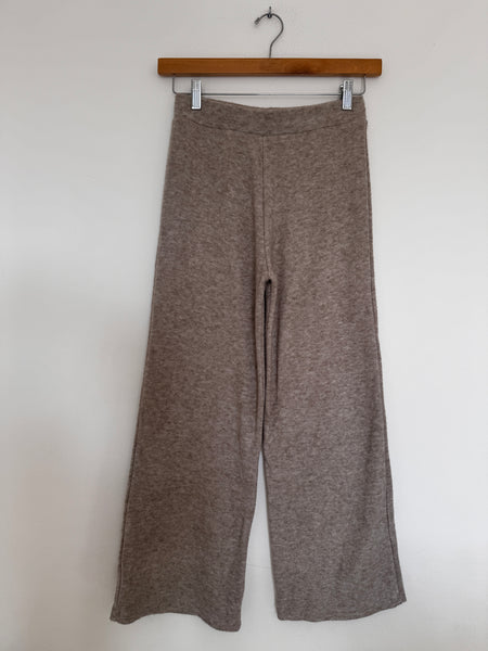 Sand knit set - Size Medium