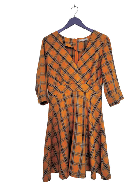 Mustard dress - Size XL (small cut)