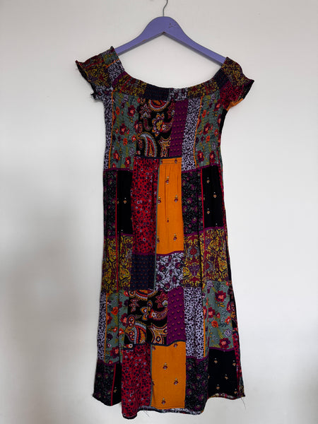 Paisley patch dress - Size M/L