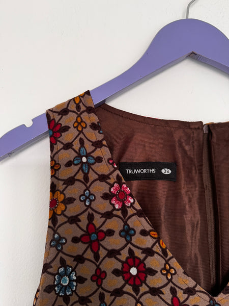 Brown patterned dress - Size 36 (small cut)