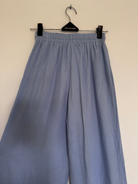 Sky blue pants - Size Medium