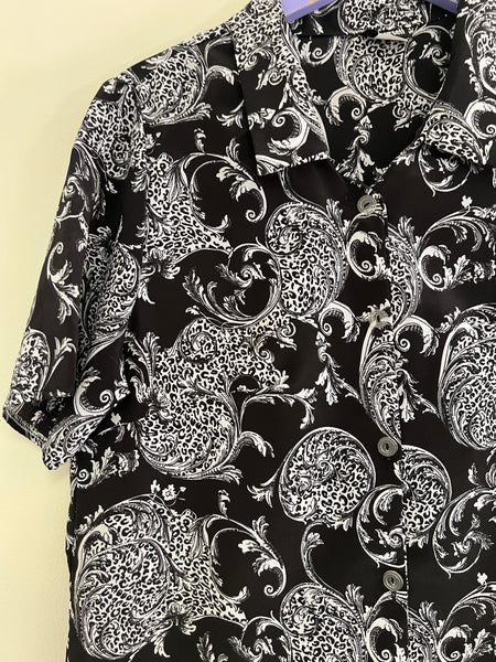 Black pattern blouse - Size 38