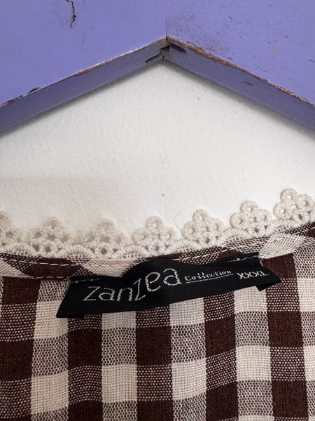 Chocolate gingham top - Size 3XL