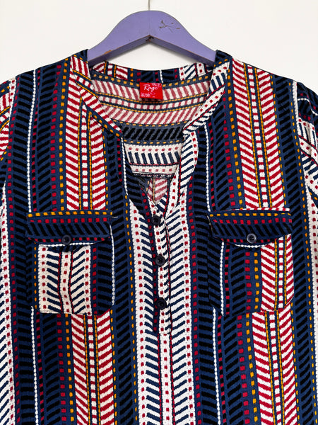 Patterned viscose top - Size Large