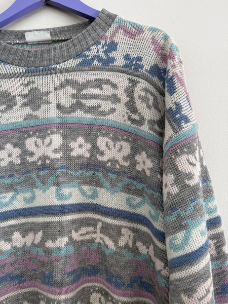 Grey pattern knit - Size XL