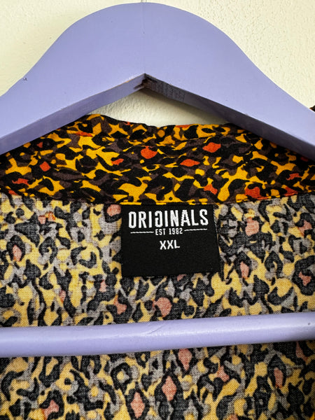 Yellow pattern shirt - Size XXL