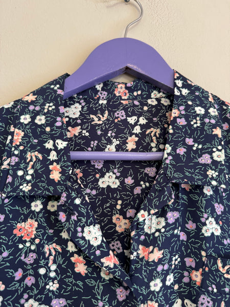 Navy floral blouse - Size XL