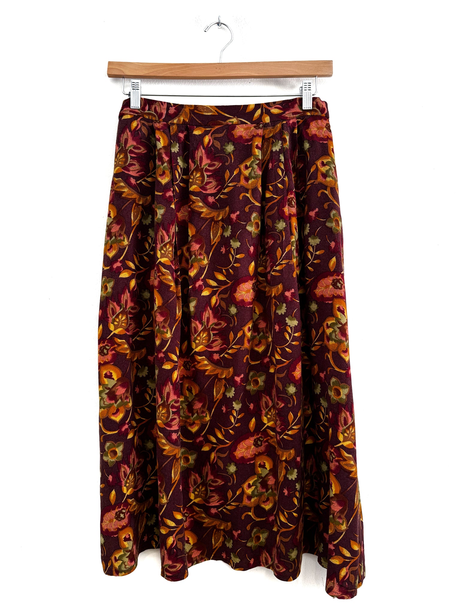 Floral viscose skirt - Size 20