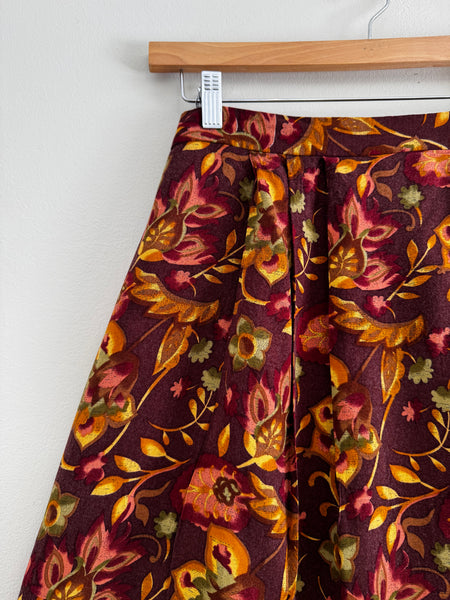 Floral viscose skirt - Size 20