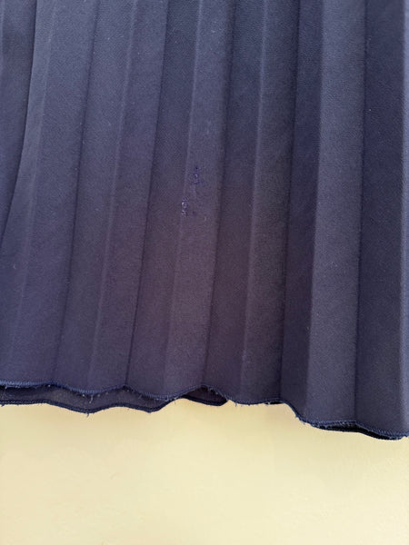 Navy pleat skirt - Size 48