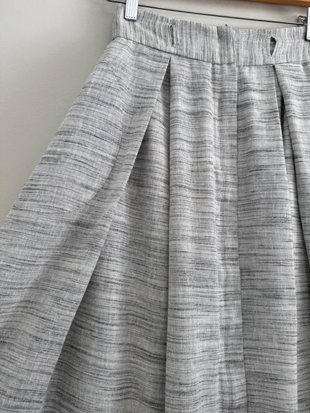 Grey A-line skirt - Size Small