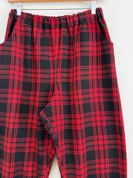 Red check pants - Size 34