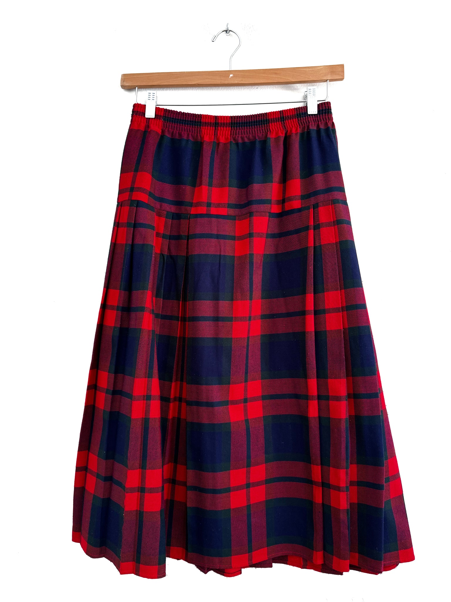 Red & navy skirt - Size 42