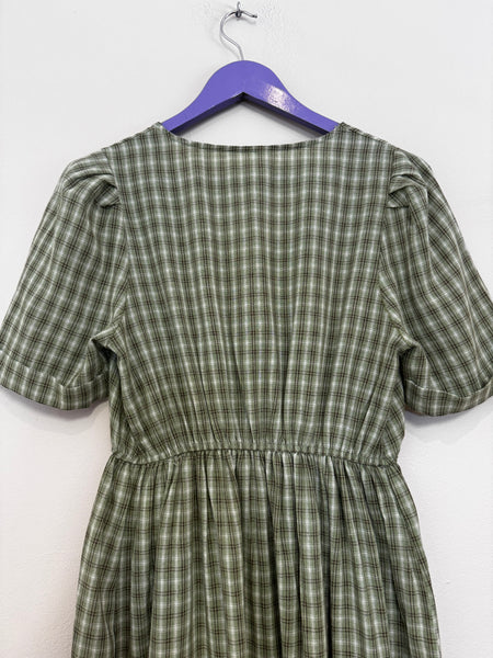 Green button dress - Size 32/34