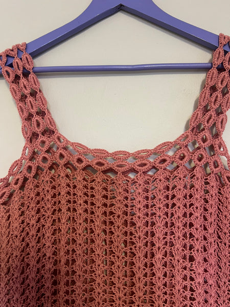 Mauve crotchet top - Size Medium