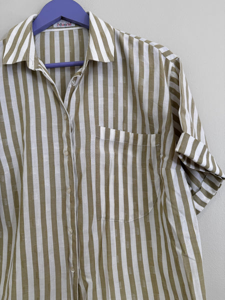 Beige stripy shirt - Size 44