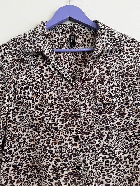 Animal print shirt - Size 10