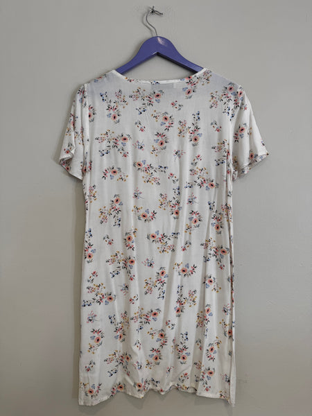 White floral dress - Size Small