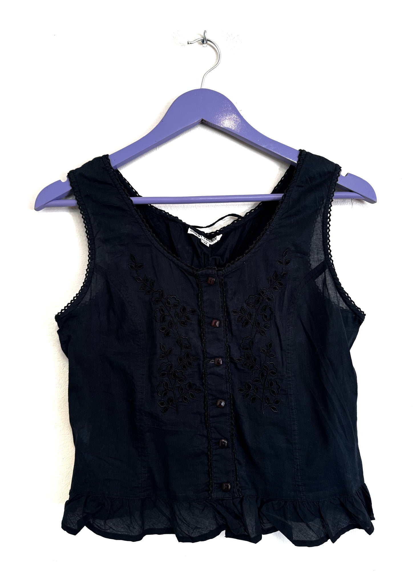 Black dainty top - Size 32