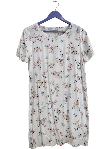 White floral dress - Size Small