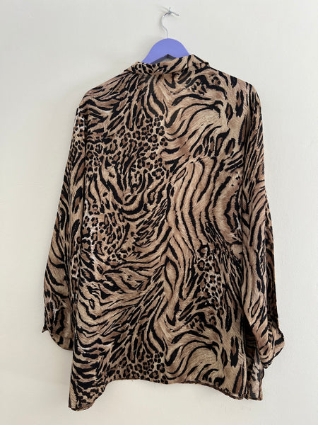 Animal print shirt - Size 26